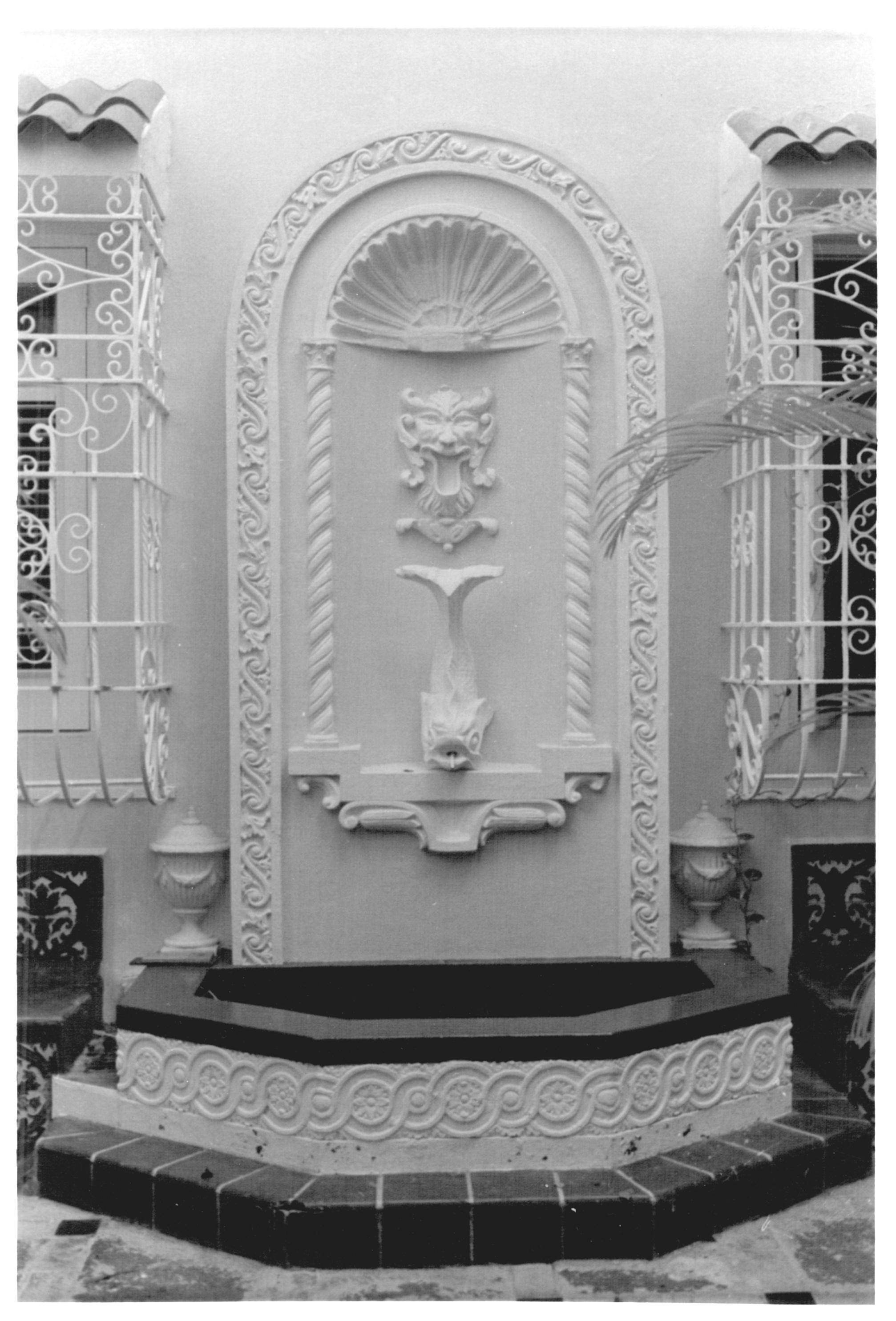 El Patio Español – 05000061